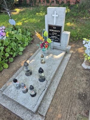Zdjęcie nagrobka Józef Hordecki
